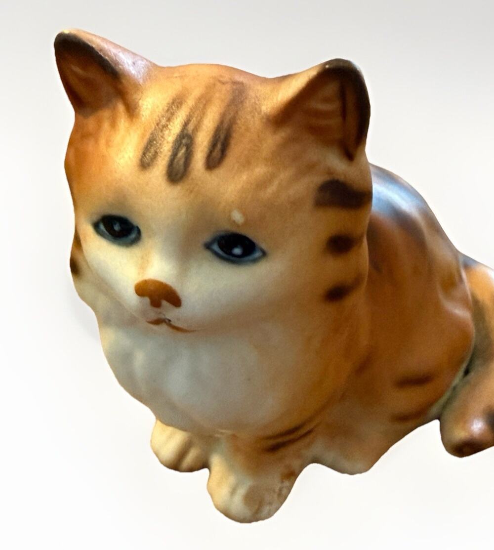 NAPCO Ware Vintage Orange Black Striped Cat Kitten Porcelain Figurine 3”